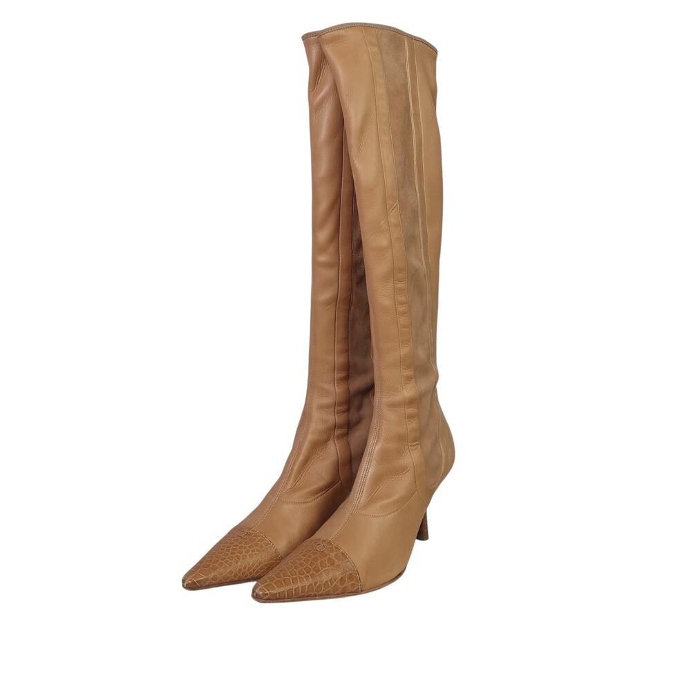 Vintage Chanel Tan Leather Pointed Toe Knee High Heeled Boots 8.5 - Picture 12 of 12